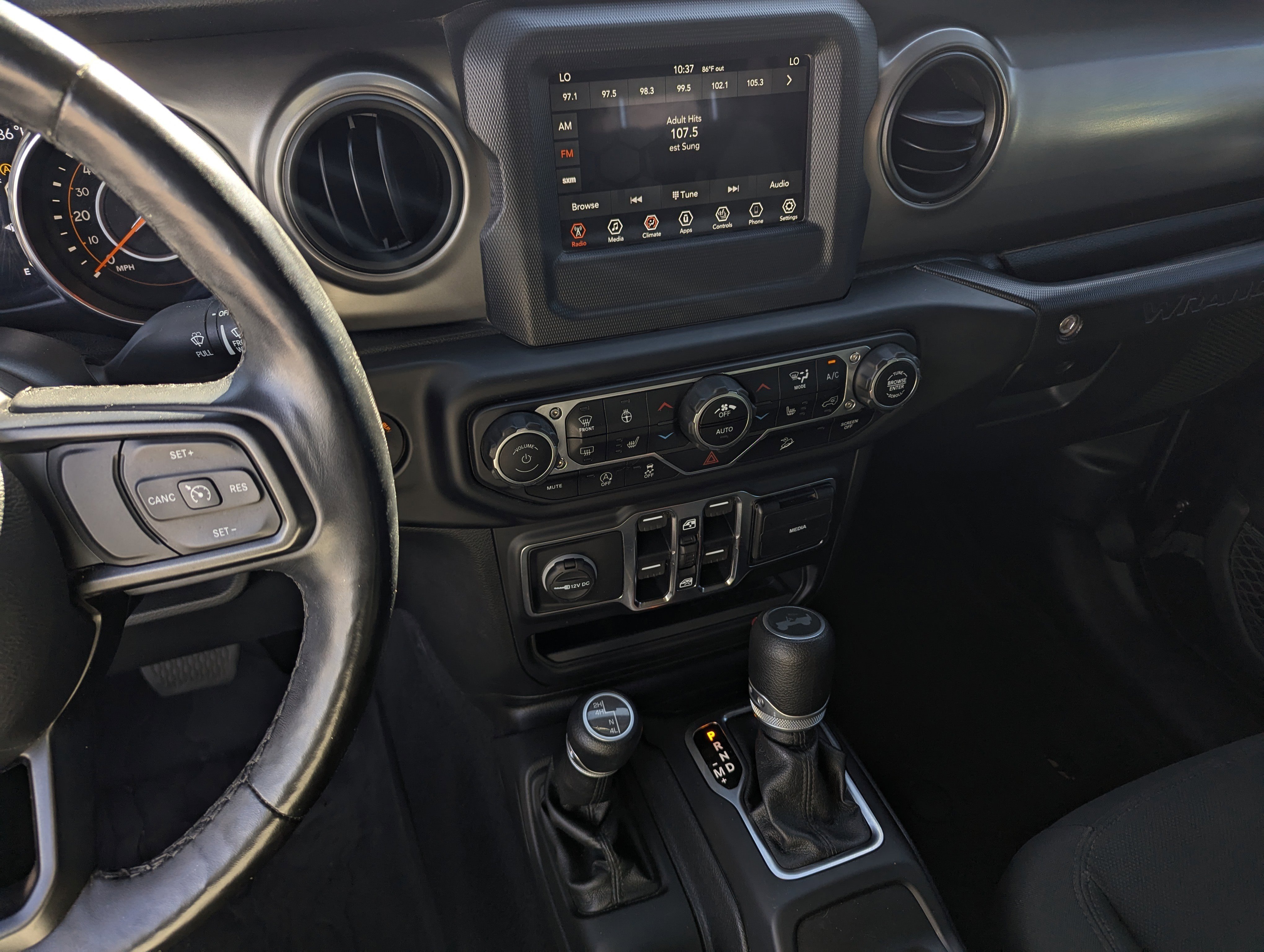 Used 2020 Jeep Wrangler Unlimited Sport image 10