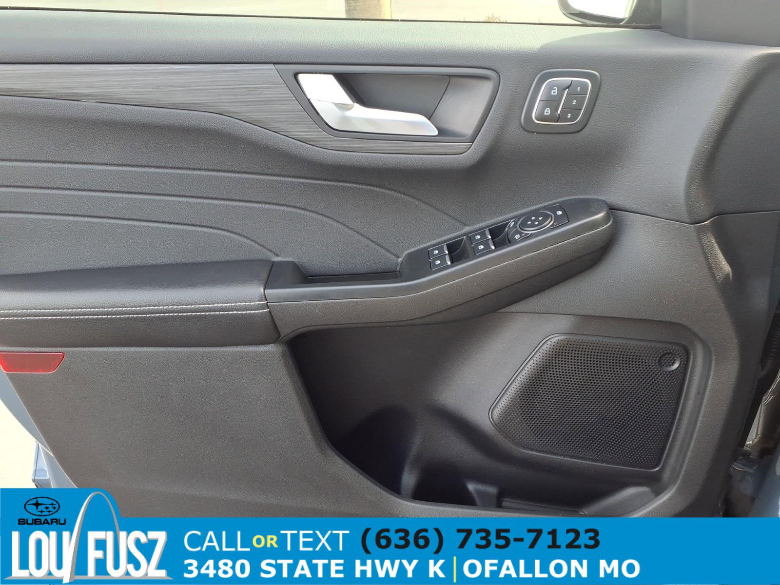 Used 2025 Ford Escape Platinum w/ Class II Trailer Tow Package image 22