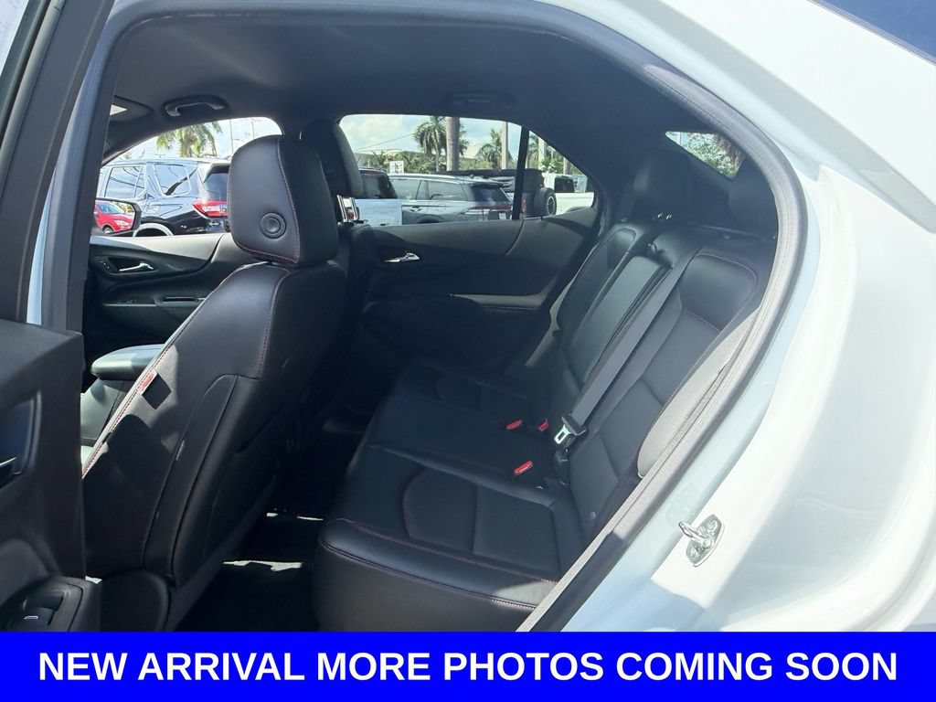 Used 2024 Chevrolet Equinox RS w/ RS Leather Package FWD image 11