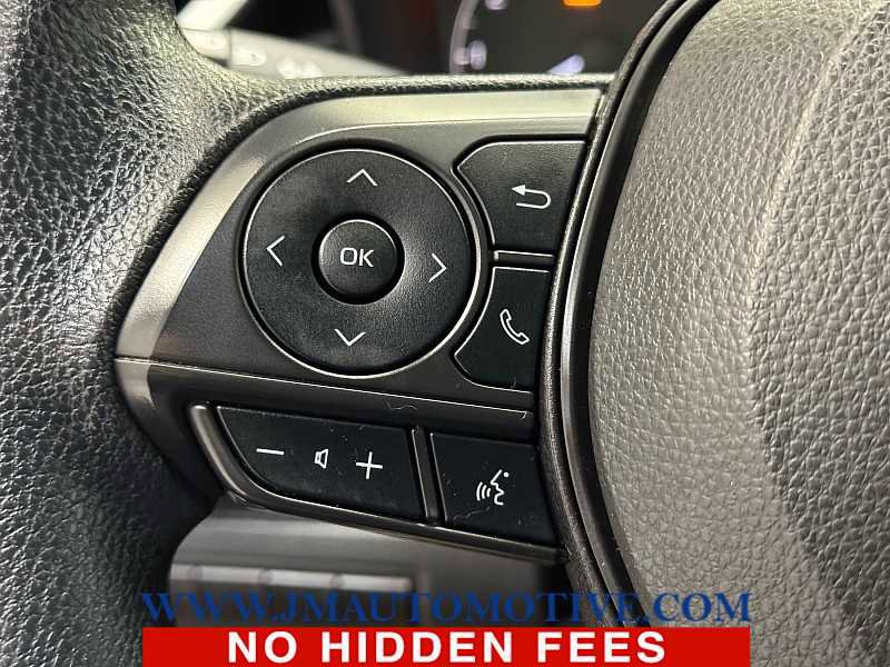 Used 2023 Toyota Corolla LE image 38