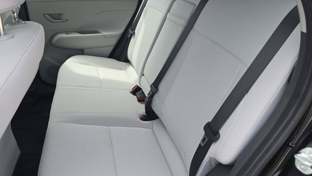 Certified 2024 Hyundai Kona SE FWD image 29