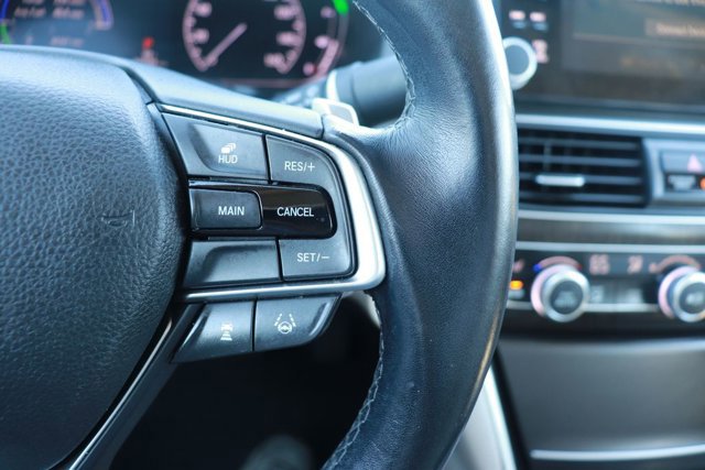 Used 2018 Honda Accord Touring image 22