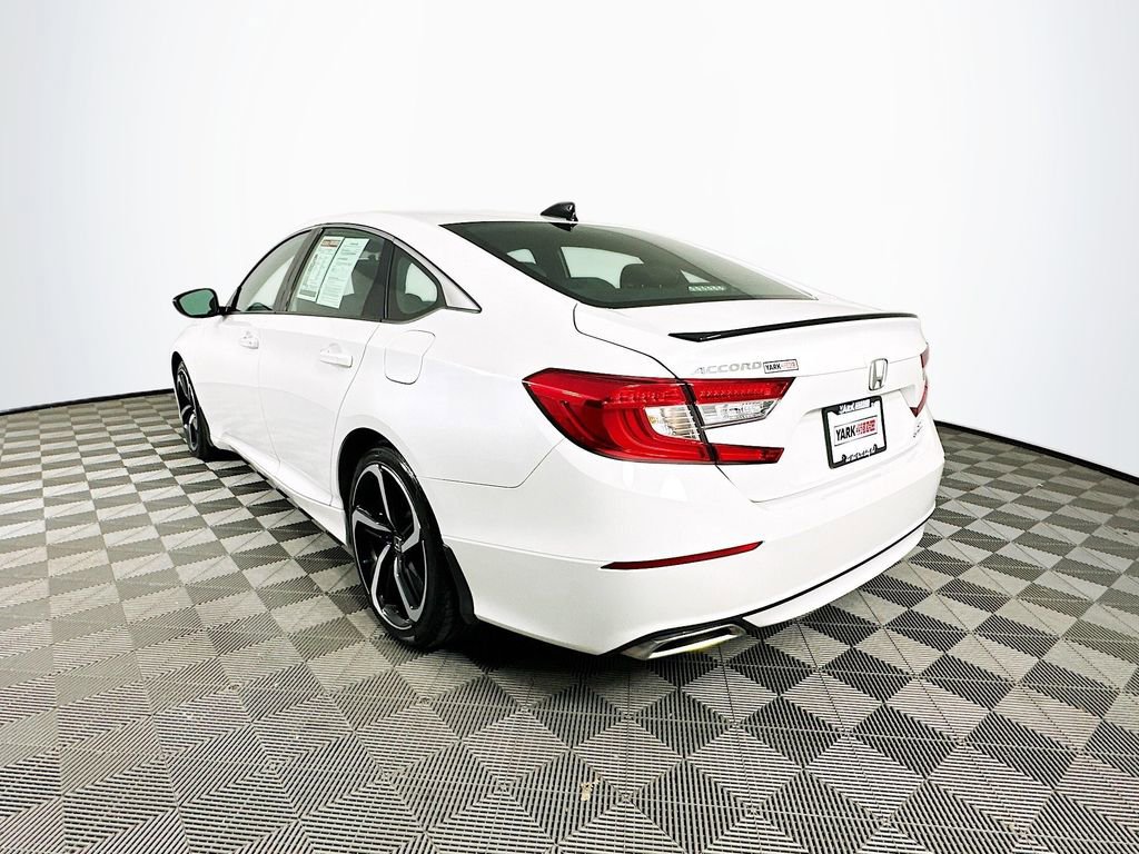 Used 2022 Honda Accord Sport image 7