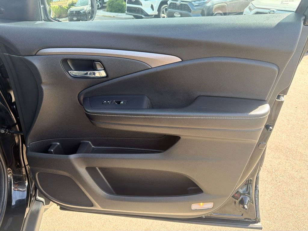 Used 2021 Honda Ridgeline RTL-E image 9