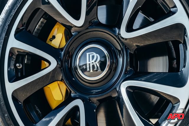 Used 2019 Rolls-Royce Wraith RWD image 7