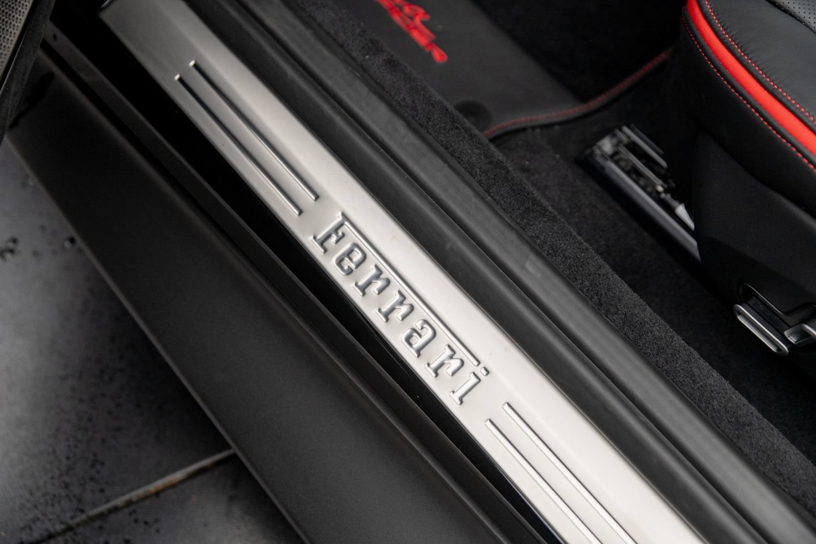 Used 2026 Ferrari Roma Spider RWD image 26