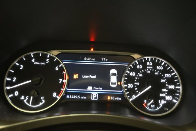 Used 2021 Nissan Sentra SR w/ Electronics Package FWD image 20