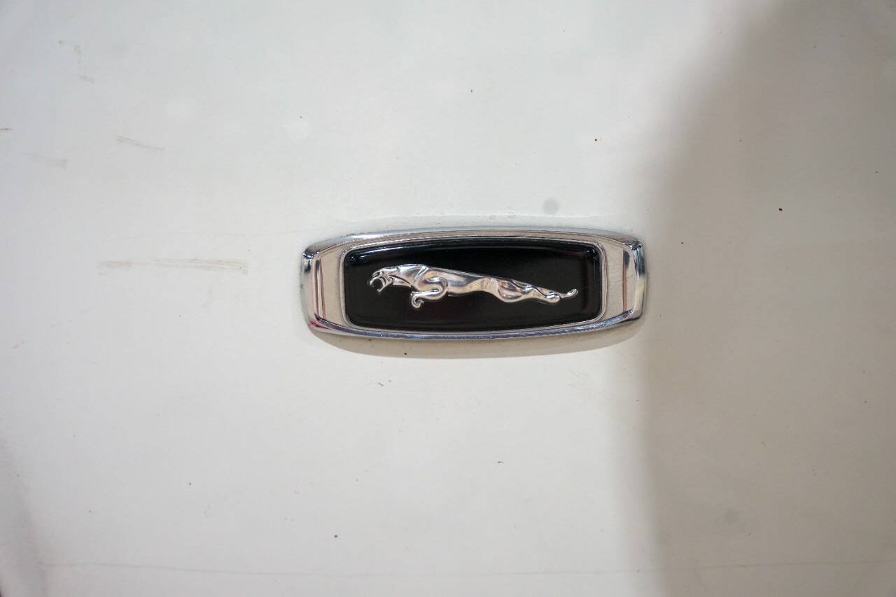 Used 1992 Jaguar XJS V12 Convertible RWD image 36