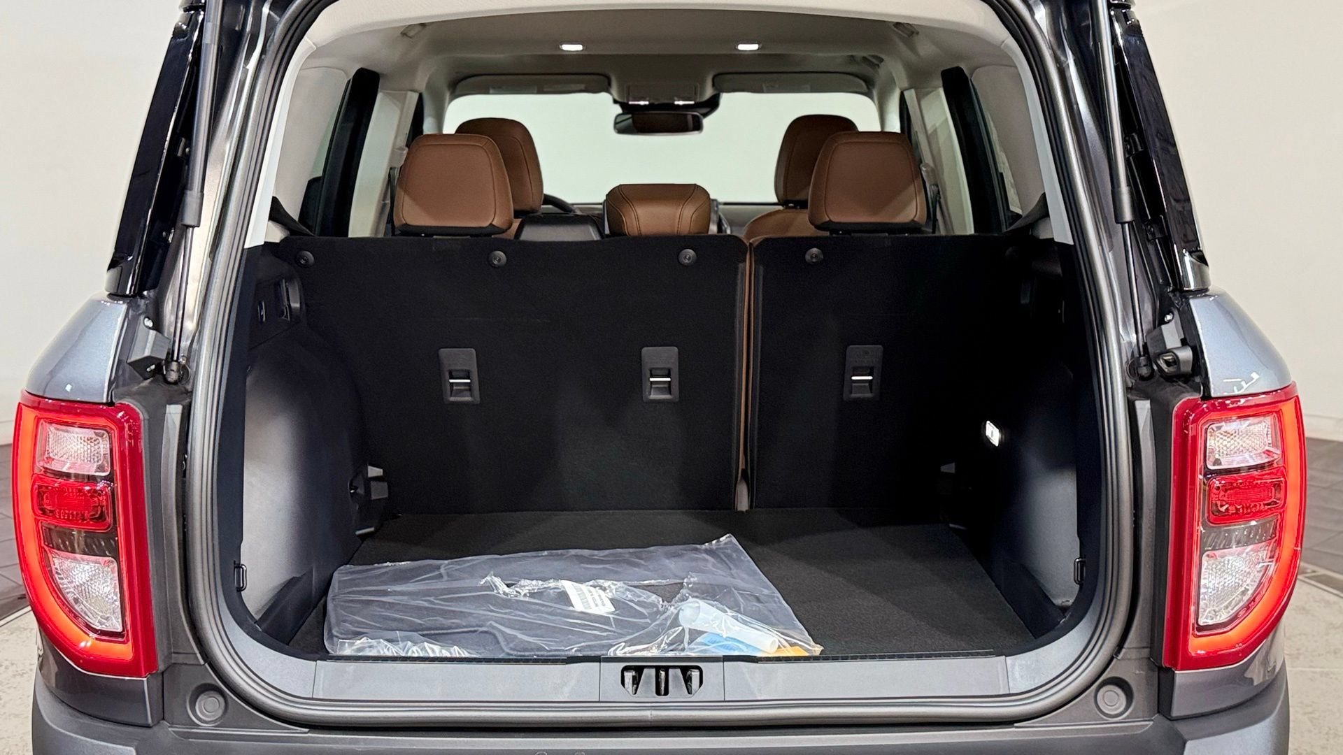 New 2026 Ford Bronco Sport Outer Banks w/ Outer Banks Tech Package+ AWD/4WD image 30