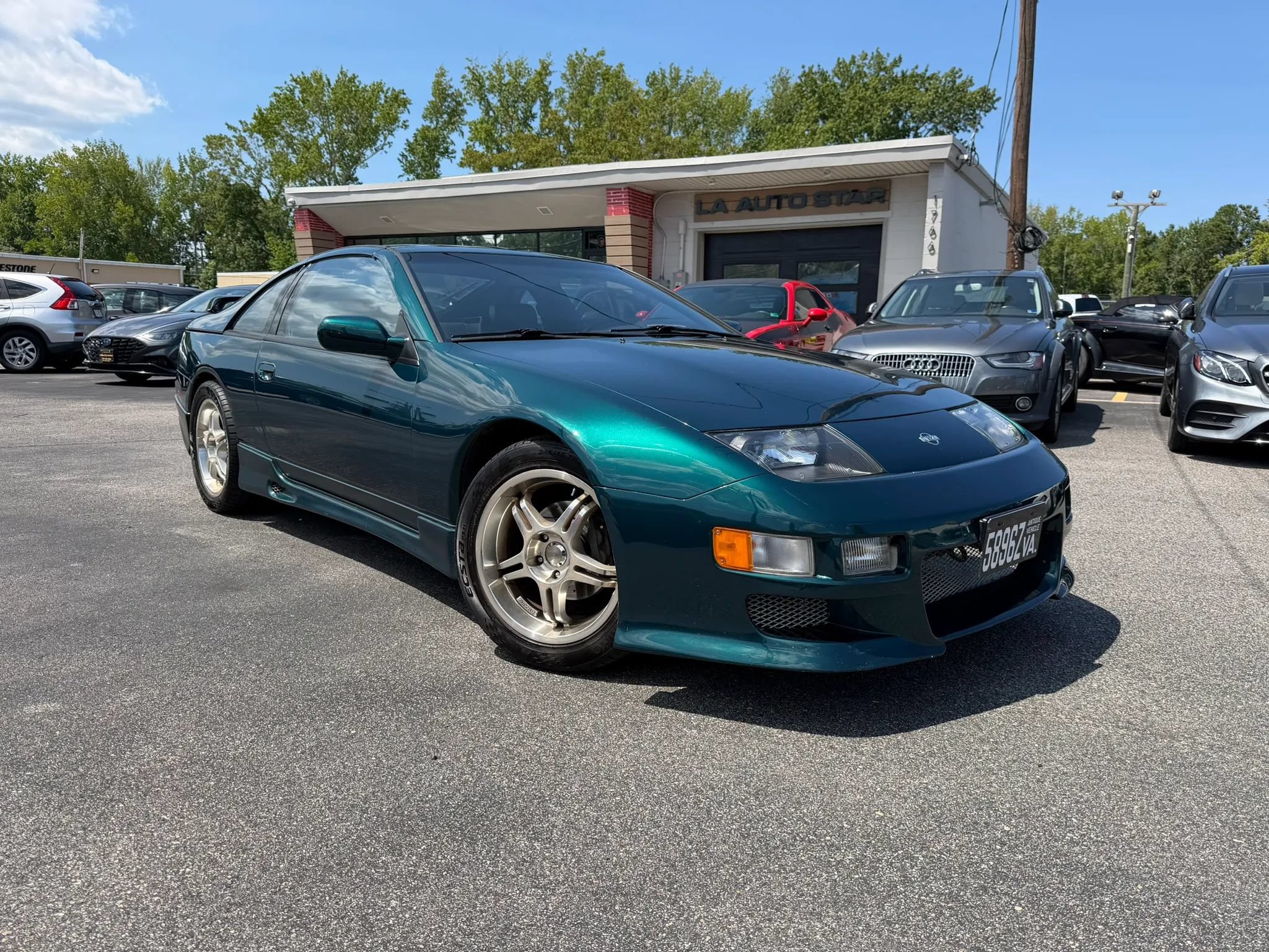Used 1995 Nissan 300ZX 2+2 Hatchback RWD image 1