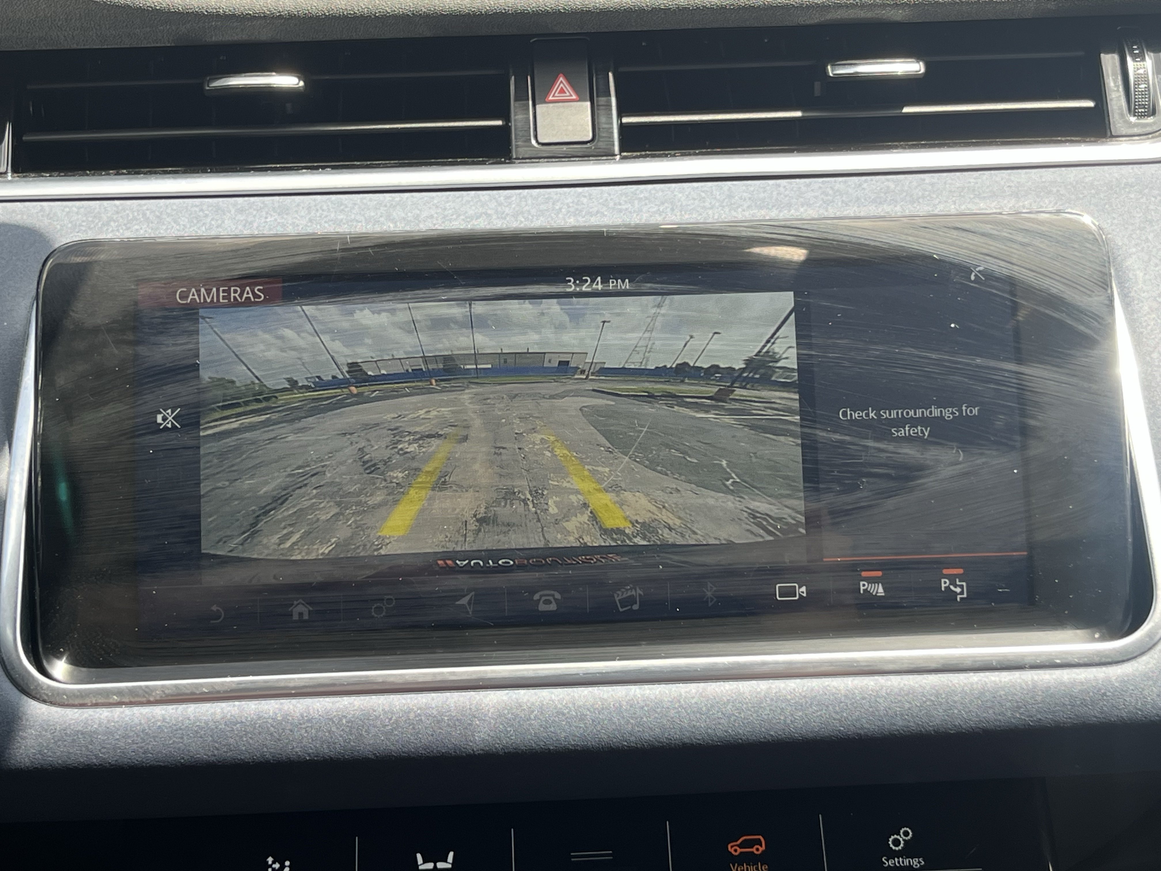 Used 2020 Land Rover Range Rover Evoque SE AWD/4WD image 23