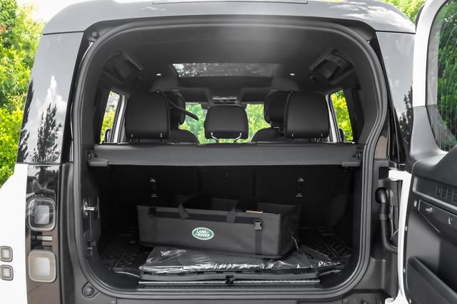 New 2026 Land Rover Defender 110 X-Dynamic SE AWD/4WD image 58
