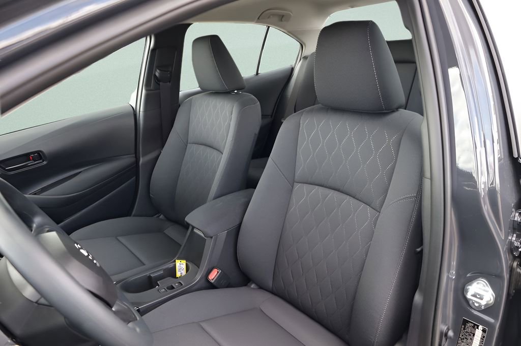 New 2026 Toyota Corolla LE image 8