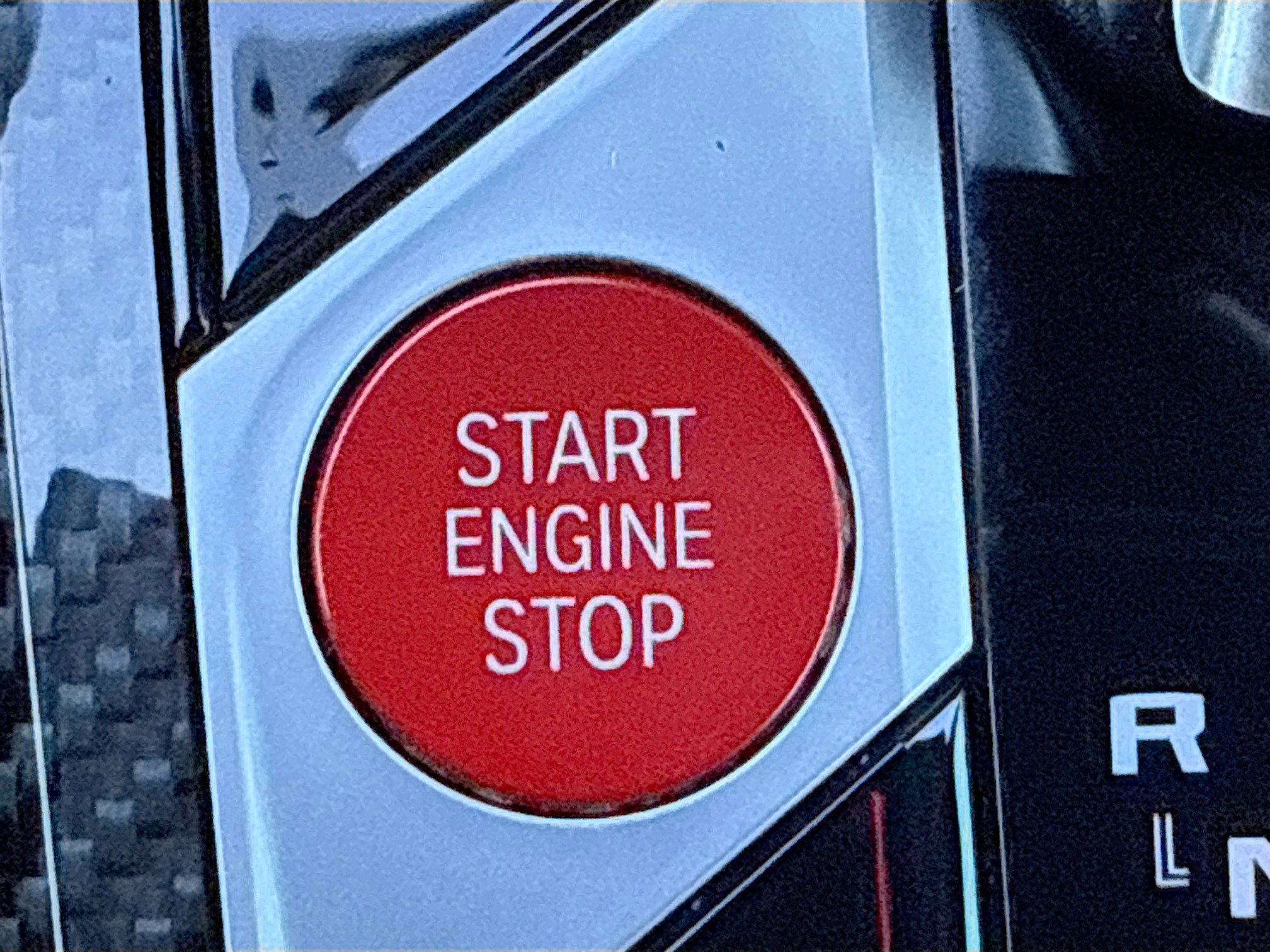 Used 2023 BMW M4 Competition w/ M Carbon Exterior Package image 35