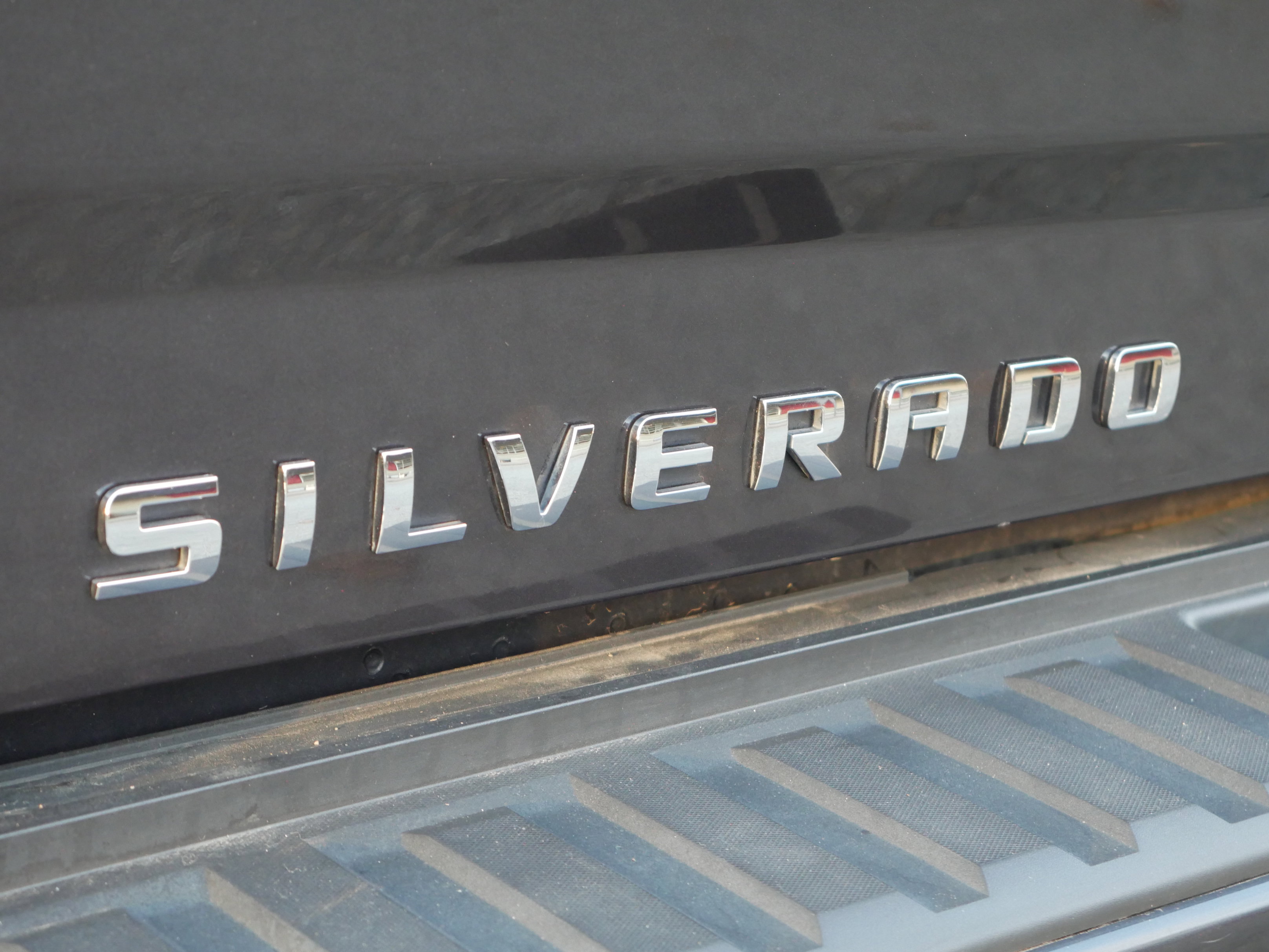 Used 2016 Chevrolet Silverado 1500 LTZ Z71 w/ LTZ Plus Package image 21