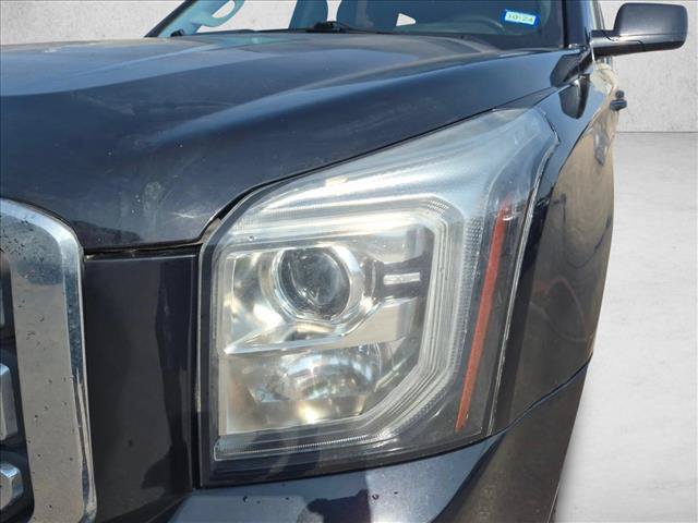 Used 2020 GMC Yukon XL SLT w/ Open Road Package AWD/4WD image 10