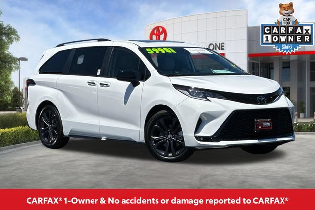 Certified 2026 Toyota Sienna XSE FWD video 2