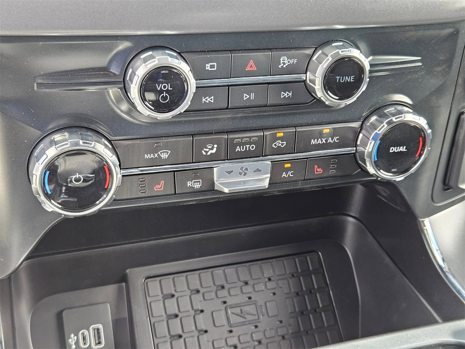 New 2025 Ford F150 XLT w/ Equipment Group 302A MID image 19