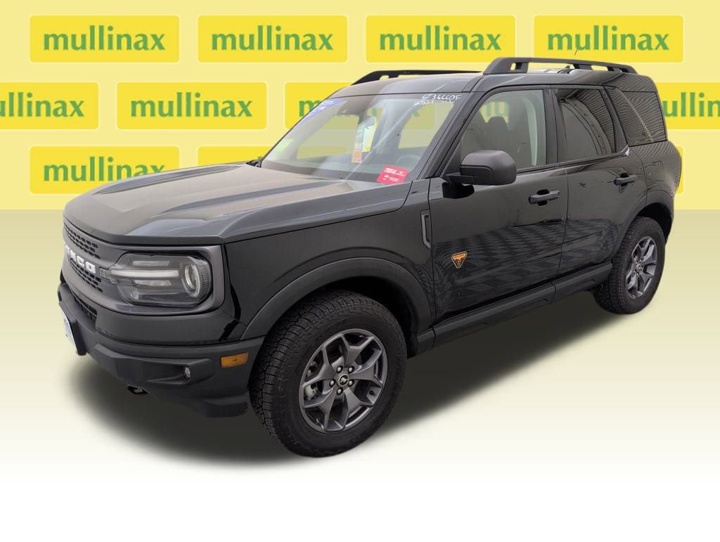 Used 2023 Ford Bronco Sport Badlands image 11