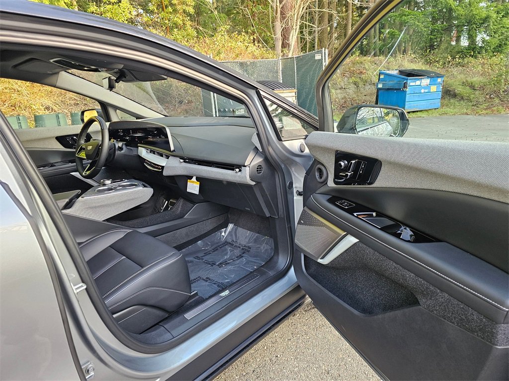 New 2026 Cadillac Optiq Sport 1 image 10