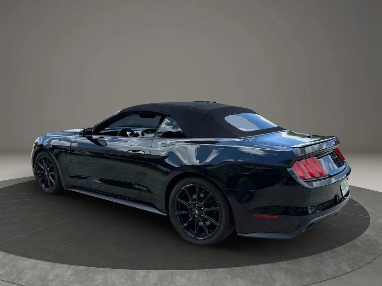 Used 2016 Ford Mustang GT Premium w/ Black Accent Package image 5