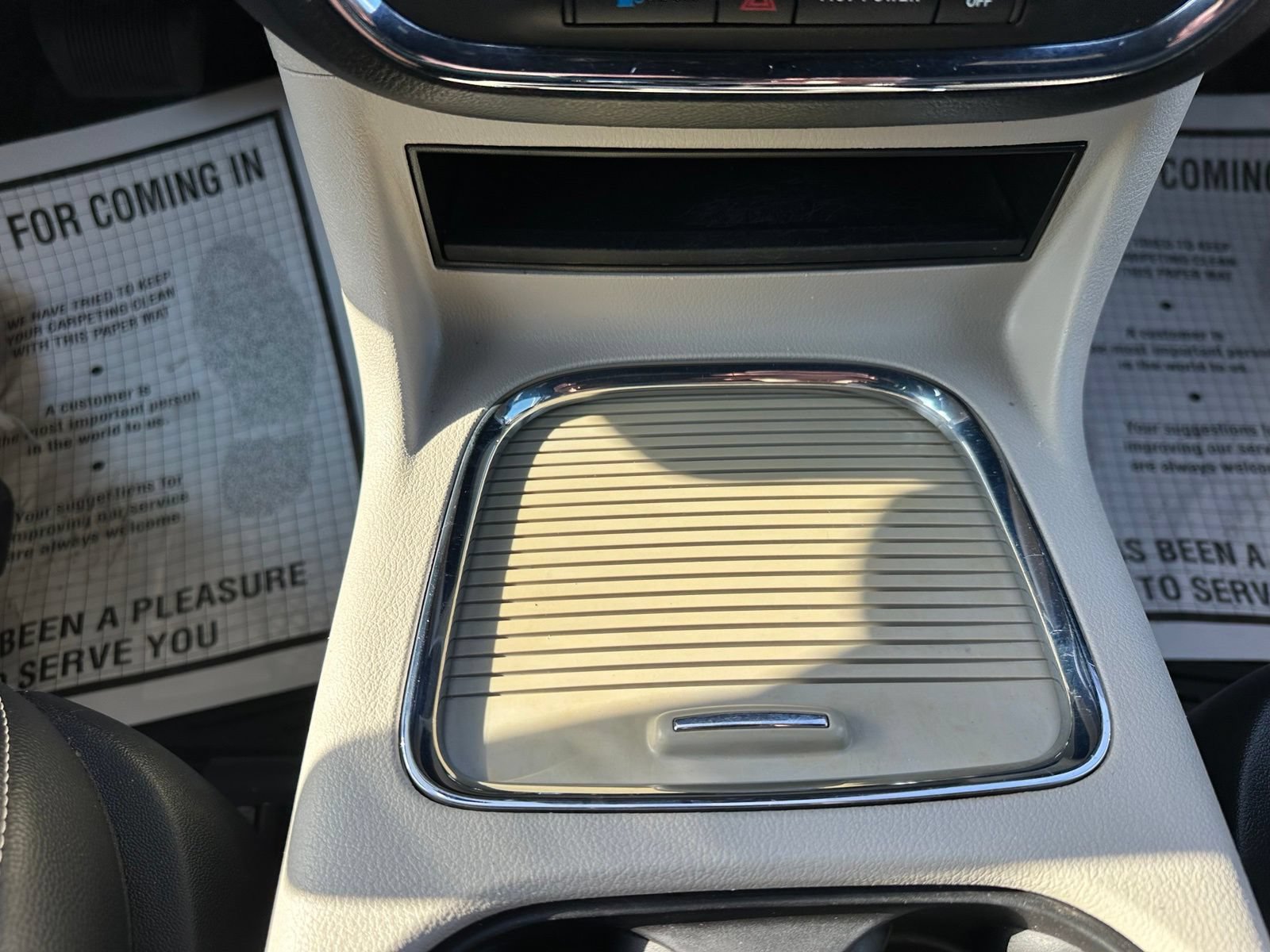 Used 2020 Dodge Grand Caravan SXT w/ Driver Convenience Group FWD image 68