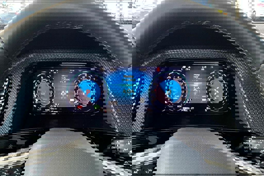 New 2026 Volkswagen Atlas Cross Sport SEL R-Line image 24