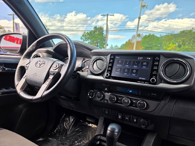 Used 2023 Toyota Tacoma TRD Sport AWD/4WD image 13