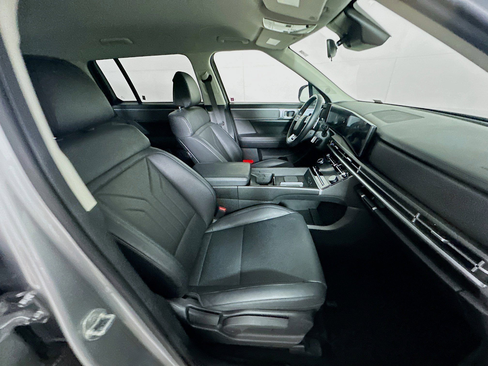 Used 2025 Hyundai Santa Fe SEL image 30