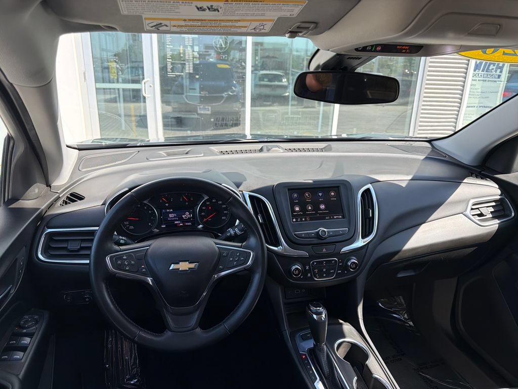 Used 2020 Chevrolet Equinox LT AWD/4WD image 13