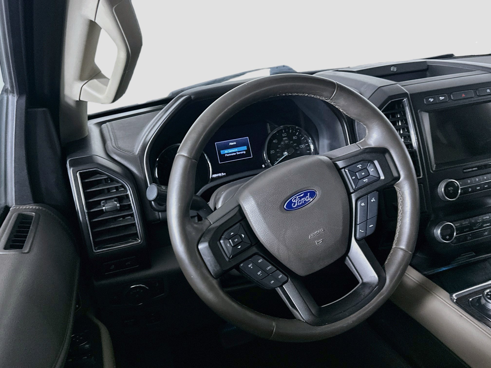 Used 2019 Ford Expedition Limited AWD/4WD image 18