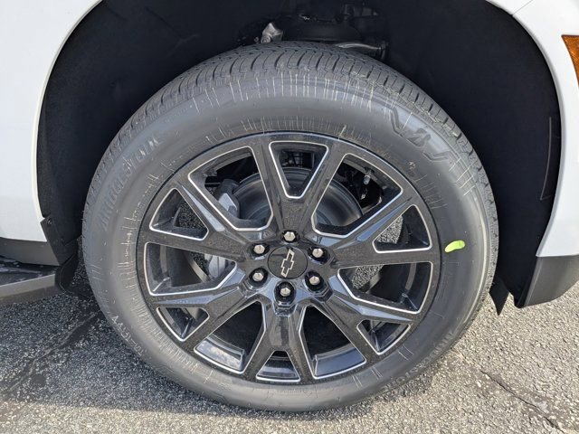 New 2026 Chevrolet Suburban LT w/ Comfort Package RWD image 11