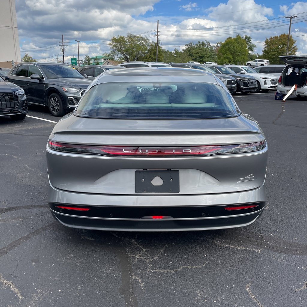Used 2023 Lucid Air Touring image 5