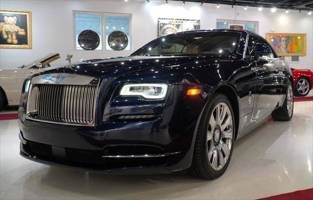 Used 2016 Rolls-Royce Dawn RWD image 12