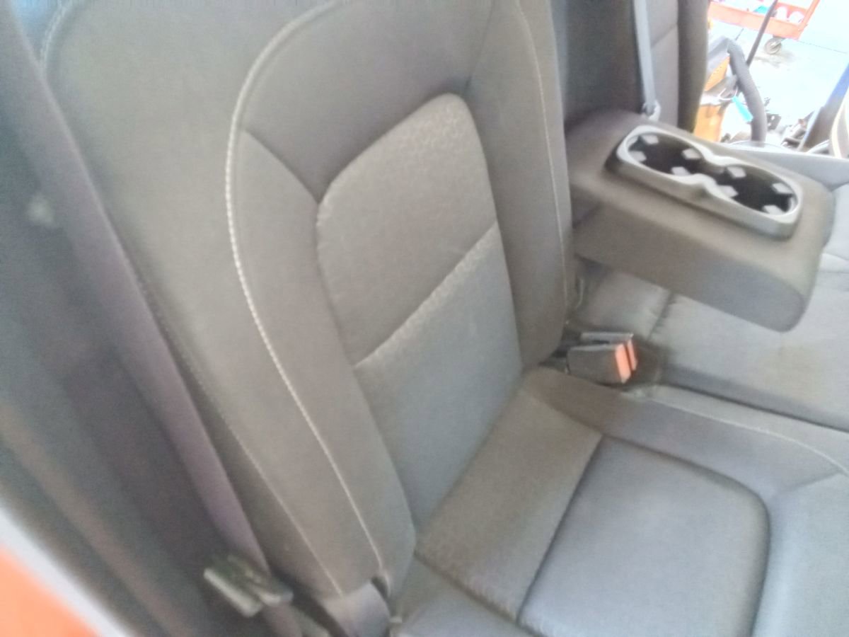 Used 2015 GMC Canyon SLE w/ SLE Convenience Package image 28