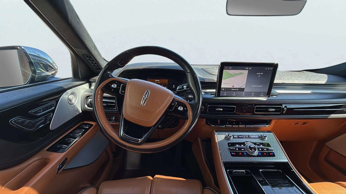 Used 2020 Lincoln Aviator Black Label w/ Dynamic Handling Package image 13
