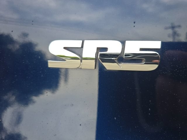 Used 2016 Toyota 4Runner SR5 AWD/4WD image 13