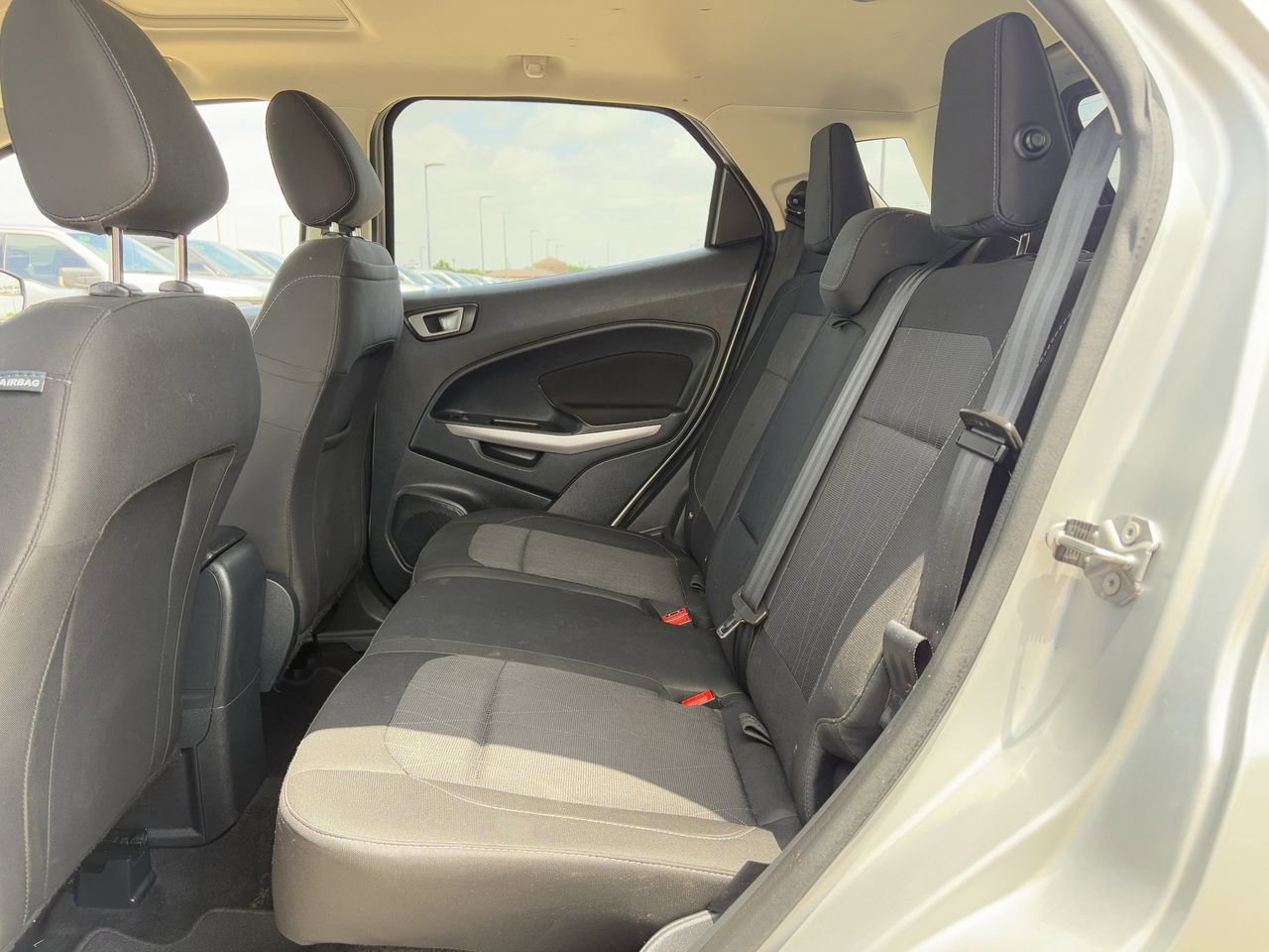 Used 2021 Ford EcoSport SE FWD image 28