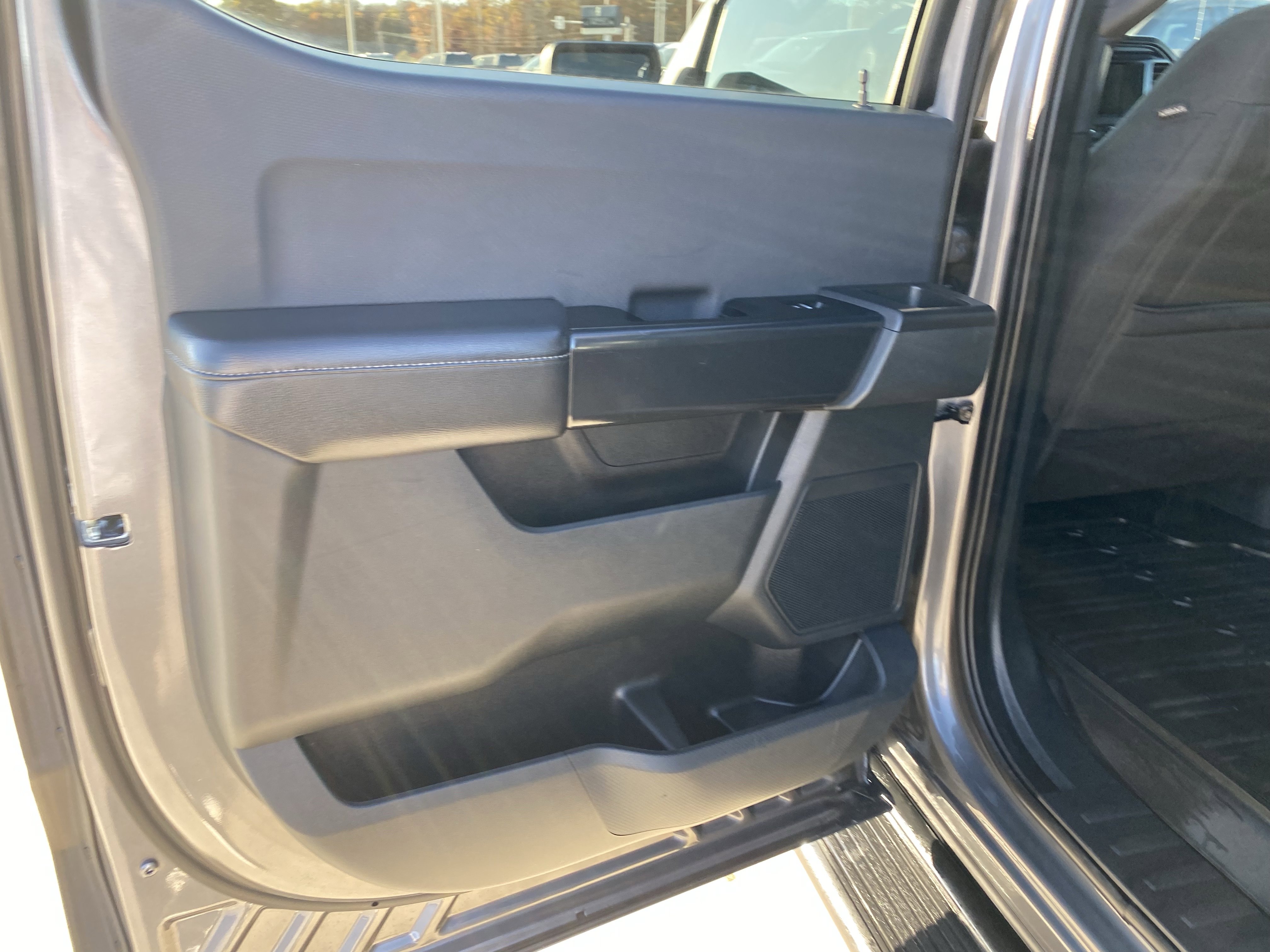Used 2021 Ford F150 XL w/ STX Appearance Package image 9