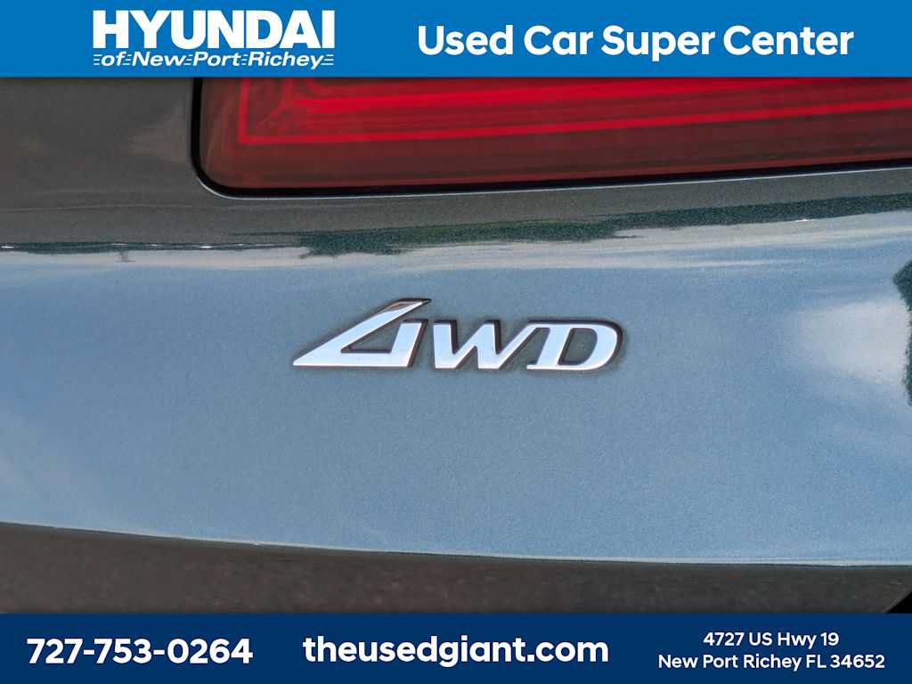 Used 2022 Genesis GV80 2.5T w/ Prestige Package 04 AWD/4WD image 13