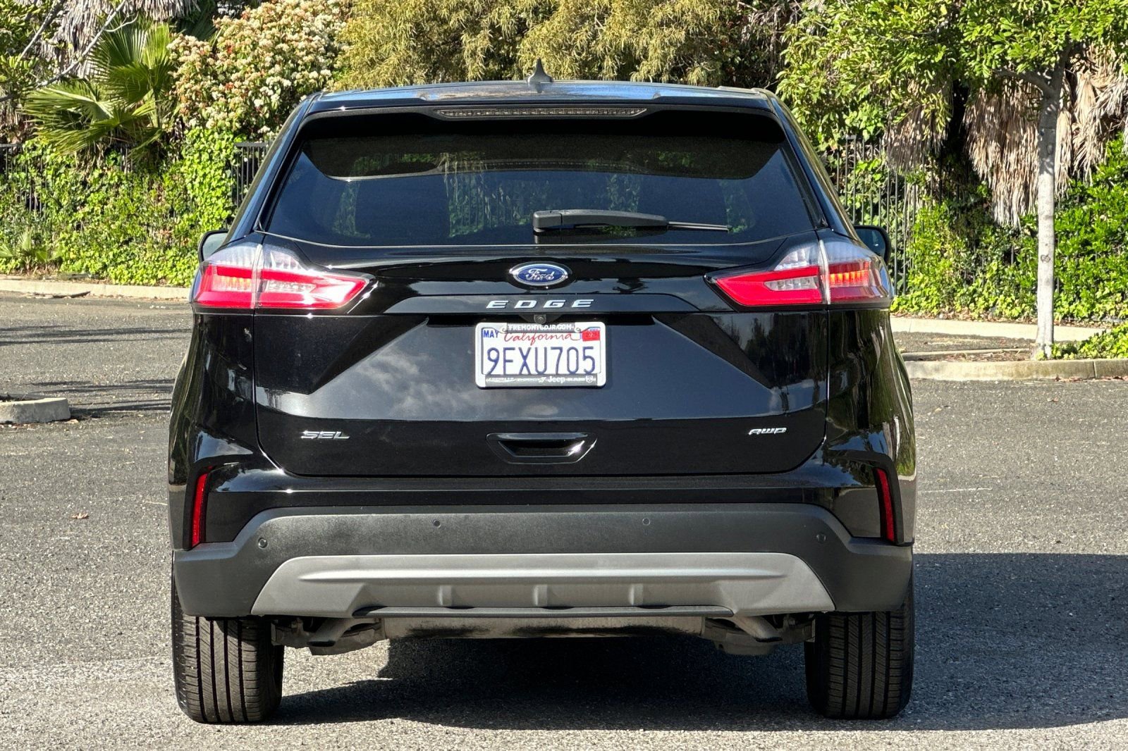 Used 2023 Ford Edge SEL w/ Convenience Package AWD/4WD image 4