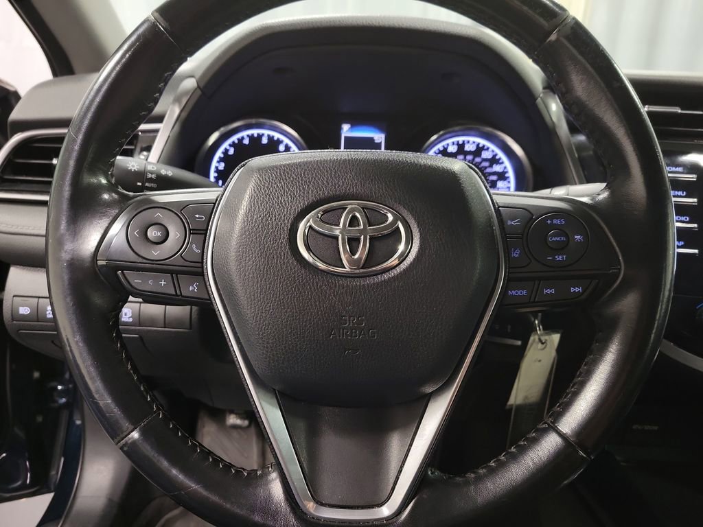 Used 2019 Toyota Camry SE image 17