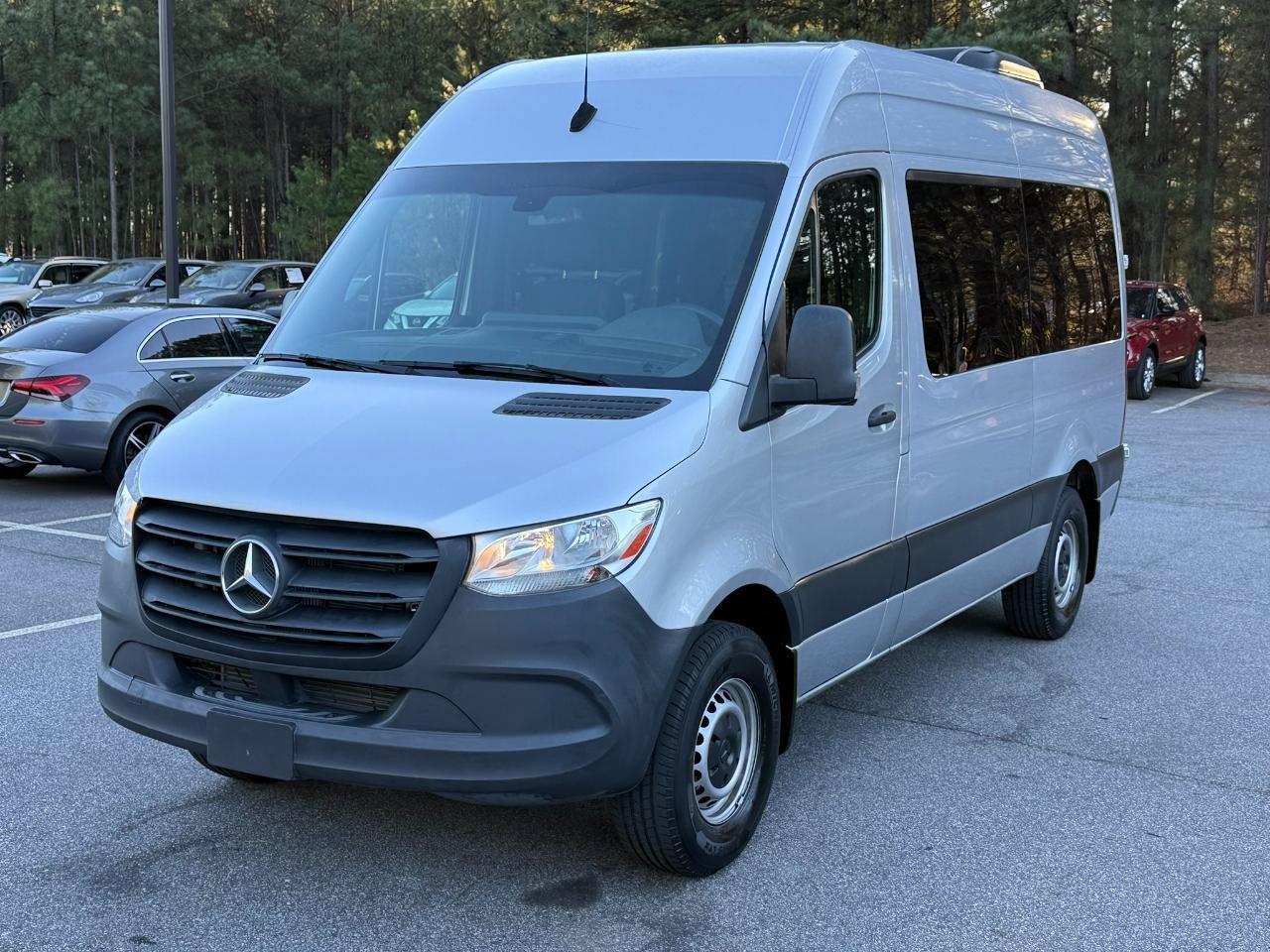 Used 2019 Mercedes-Benz Sprinter 1500 image 26