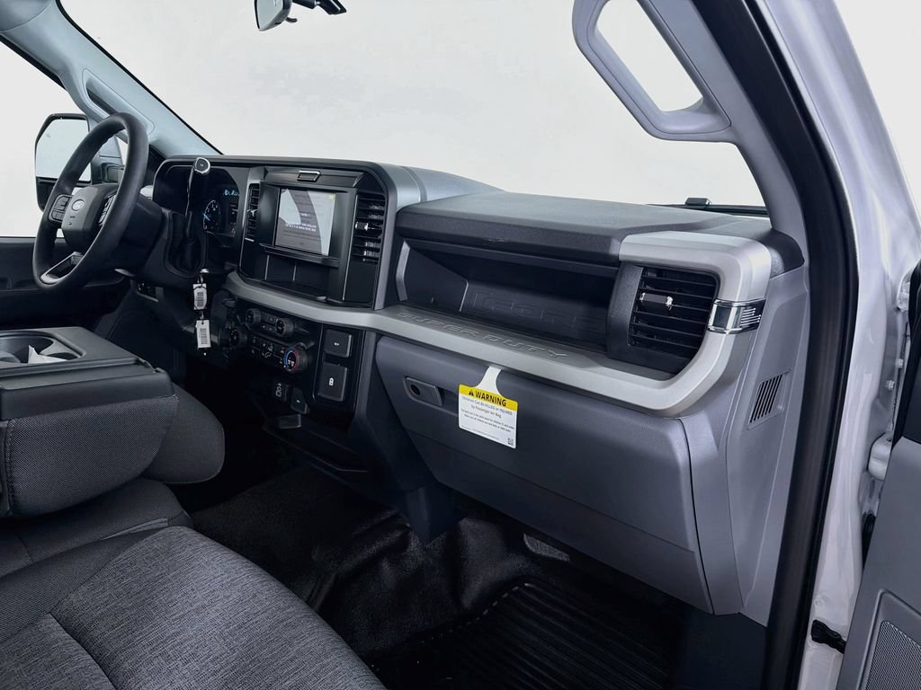 New 2027 Ford F350 XL w/ XL Driver Assist Package AWD/4WD image 16