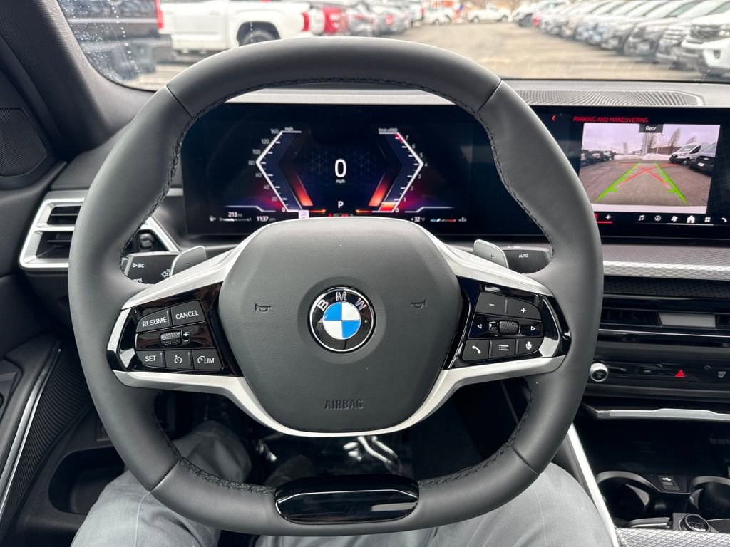 Used 2025 BMW 330i xDrive Sedan w/ Premium Package image 37