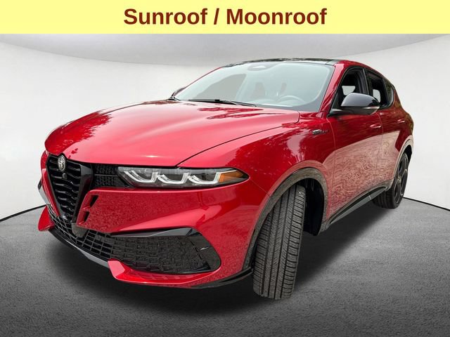Used 2026 Alfa Romeo Tonale w/ Active Assist Package AWD/4WD image 5