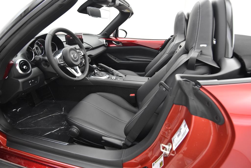 New 2026 MAZDA MX-5 Miata Grand Touring w/ Weather Package RWD image 24
