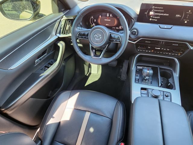 Certified 2025 MAZDA CX-70 Plug-In Hybrid w/ Premium Plus AWD/4WD image 12