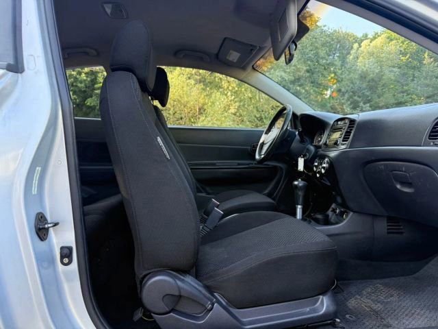 Used 2007 Hyundai Accent SE image 16
