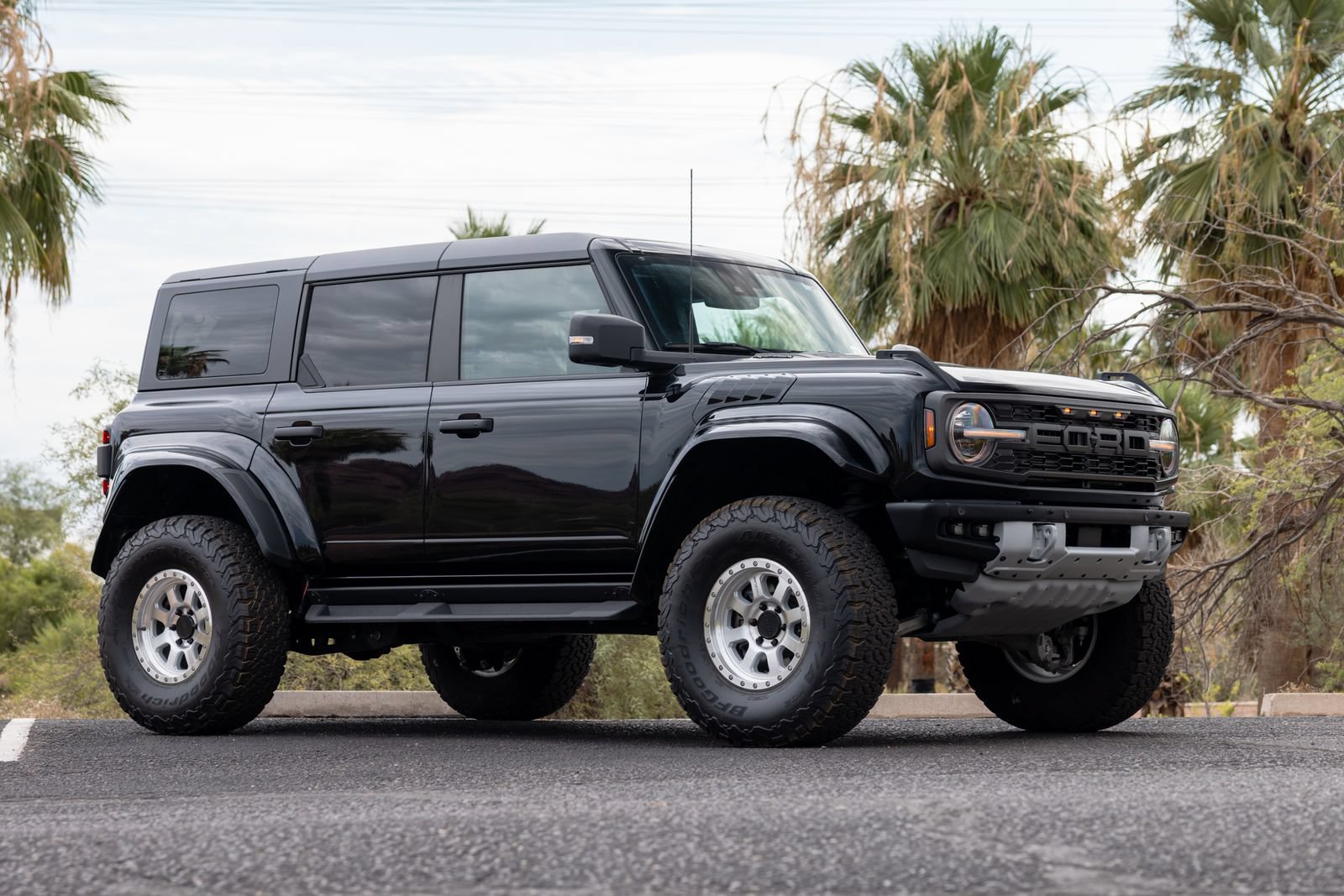 Used 2024 Ford Bronco Raptor AWD/4WD image 17